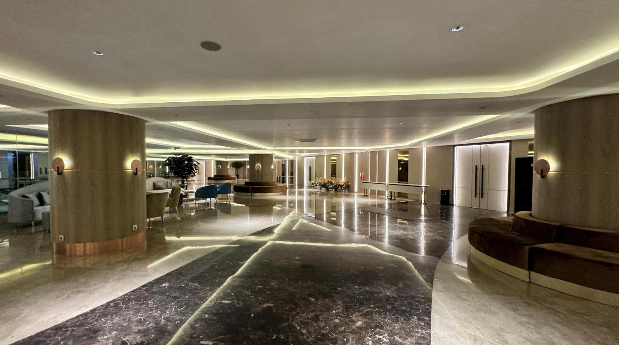Pentacity Hotel Balikpapan ภายนอก รูปภาพ