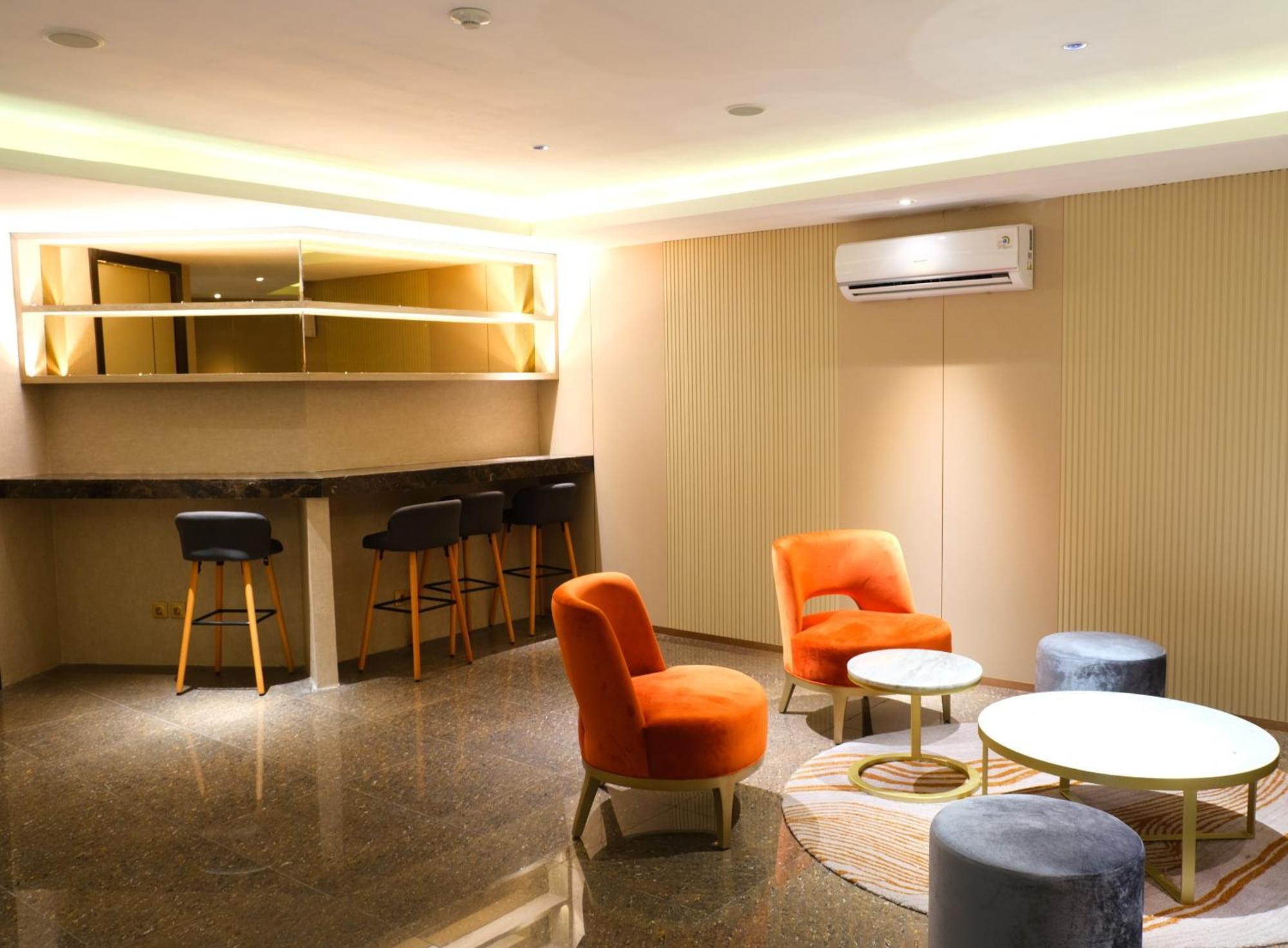 Pentacity Hotel Balikpapan ภายนอก รูปภาพ