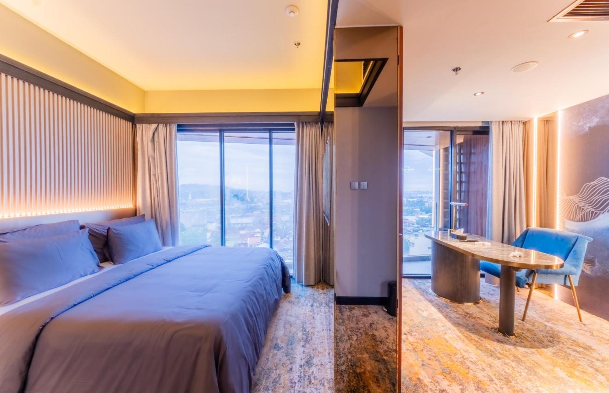 Pentacity Hotel Balikpapan ภายนอก รูปภาพ